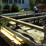 The lower crown of a house made of timber